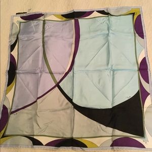 Pucci scarf